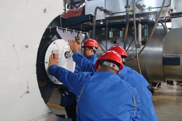 香蕉视频91鍋爐安裝現場.jpg 香蕉视频91鍋(guō)爐安裝現場.jpg